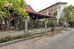 reddoorz syariah near wijilan 2 yogyakarta