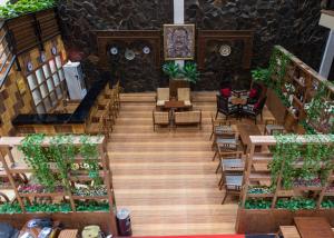 baratha hotel and resto