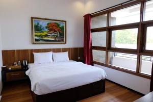 baratha hotel and resto