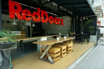 Reddoorz Near Alun Alun Madiun,Surabaya>>Madiun,2.5 star
