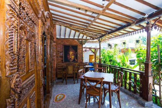 spot on 2761 pondok kartini