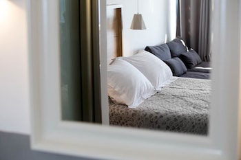 afroessa hotel by pearl hotel collection