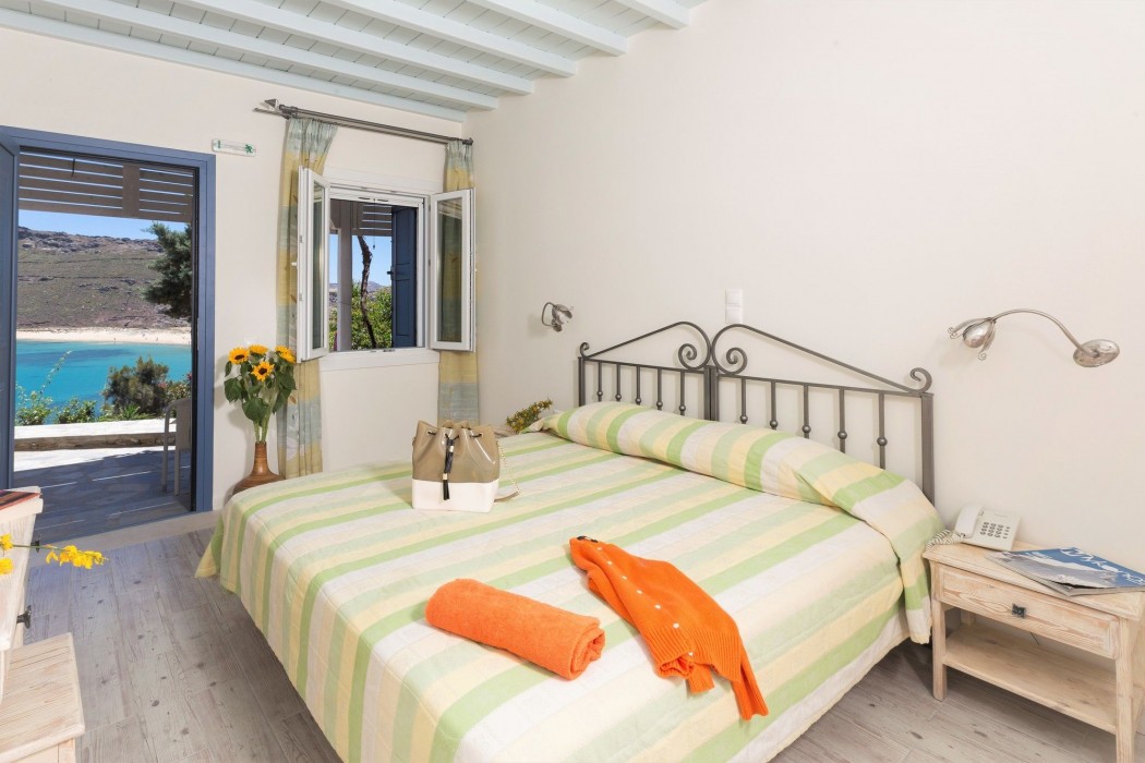panormos village hotel