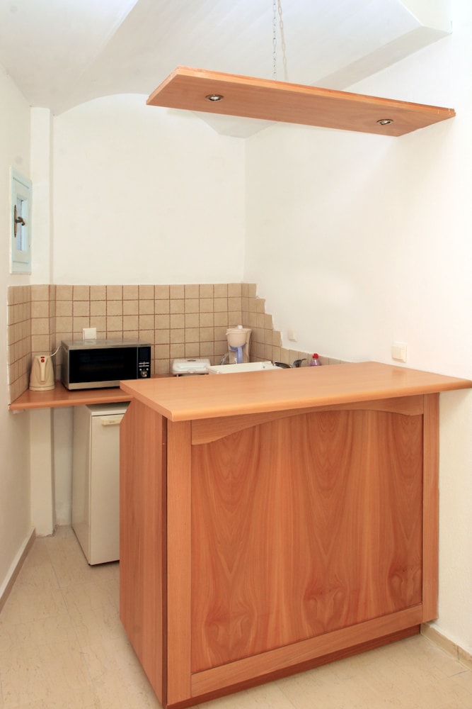 Anatoli Hotel And Spa,Megalochori>>Fira,3 star