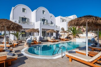 Kalya Suites,Megalochori>>Kamari,3.5 star