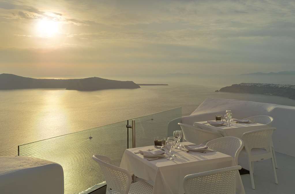 tholos resort