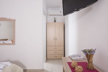 smaragdi hotel
