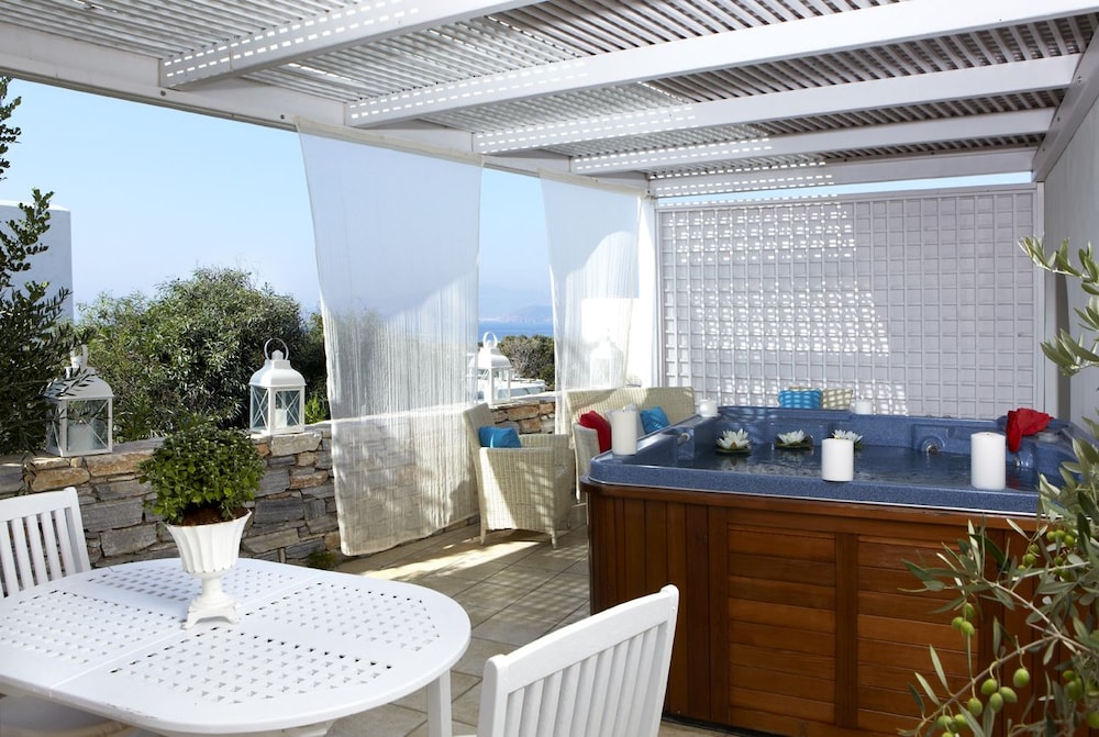mitos suites