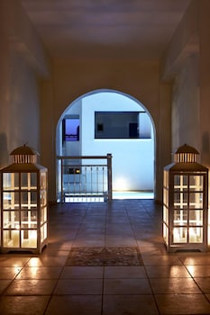 mitos suites