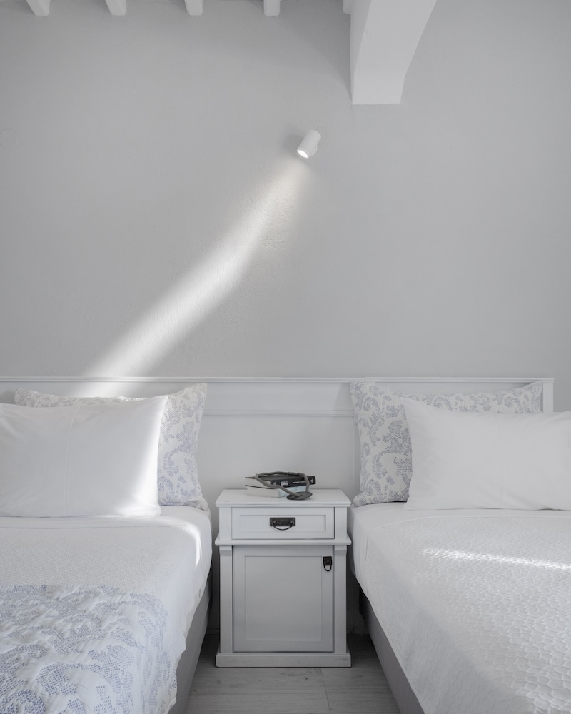 mykonos essence adults only