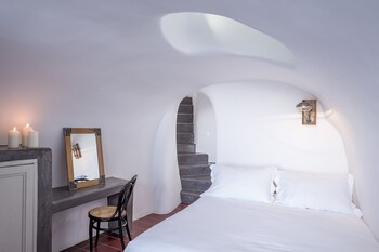 White Pearl Villas,Fira>>Finikia,3 star