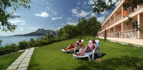tourist settlement brzet