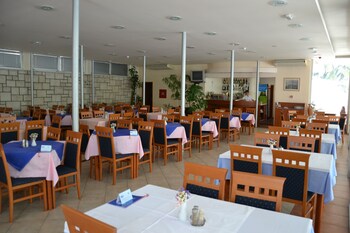 tourist settlement brzet