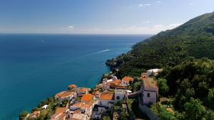 residence mareluna amalfi coast