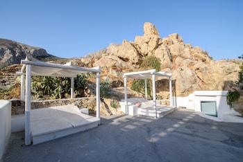 iris boutique hotel