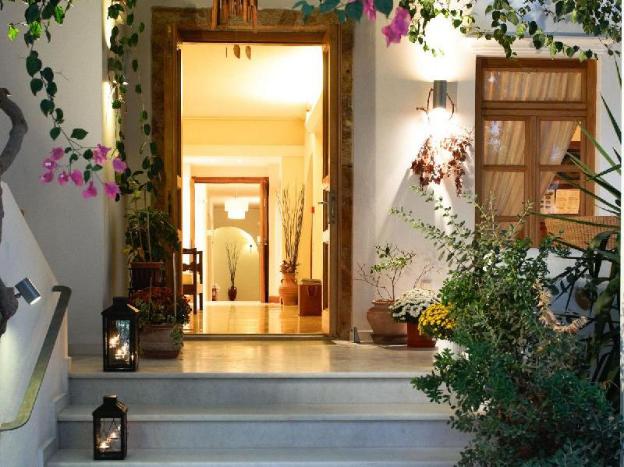 matina hotel
