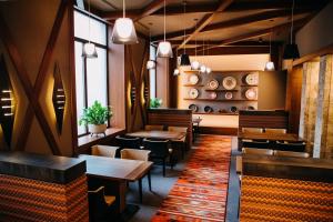 jolly alon hotel