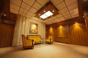 jolly alon hotel