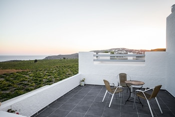 villa iliovasilema santorini