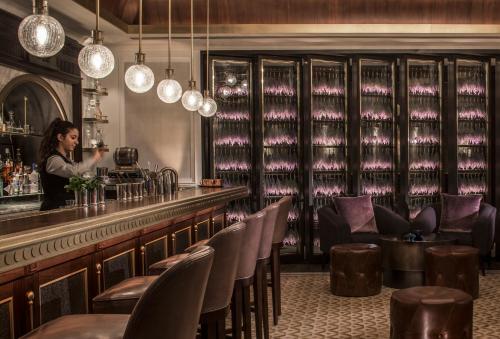 four seasons hotel amman