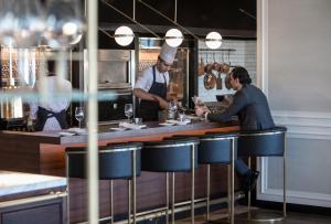 four seasons hotel amman