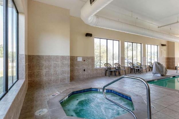 comfort inn powell knoxville north