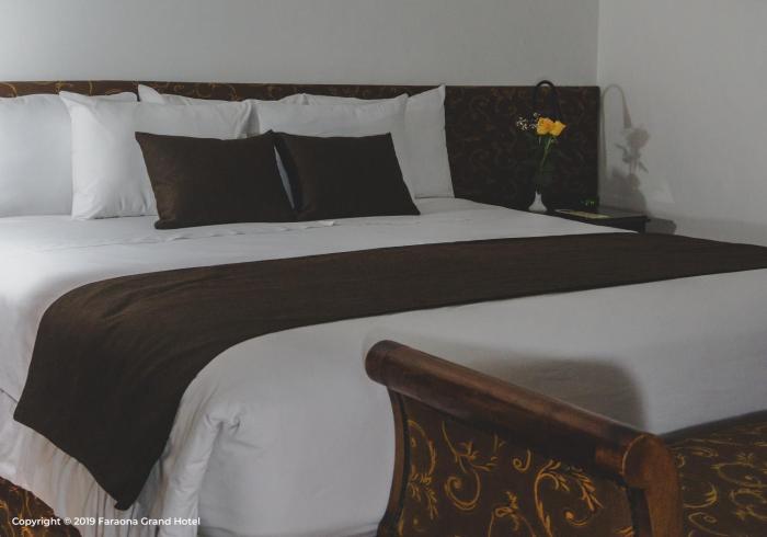 faraona grand hotel