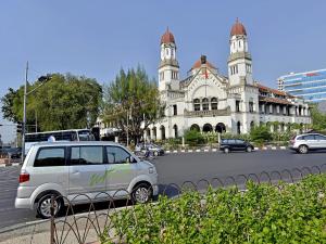 Whiz Hotel Pemuda Semarang,Semarang>>Salatiga,3 star