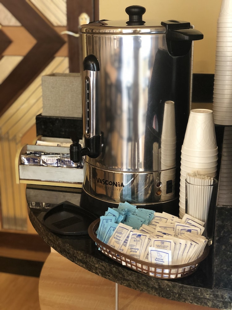 ibeurohotel guadalajara expo