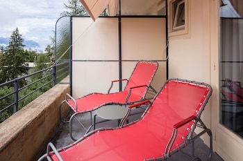 youth hostel crans montana
