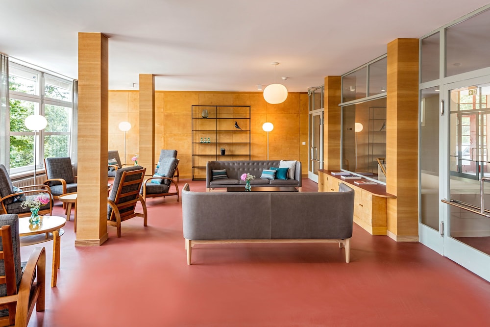 youth hostel crans montana