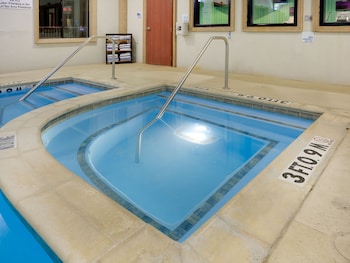 Holiday Inn Express Hotel & Suites Burleson/Ft. Worth By Ihg,Fort Worth>>Burleson,3 star