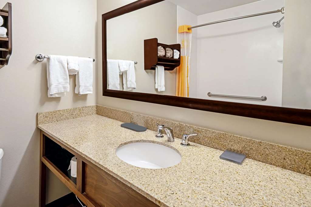 la quinta inn and suites by wyndham butte