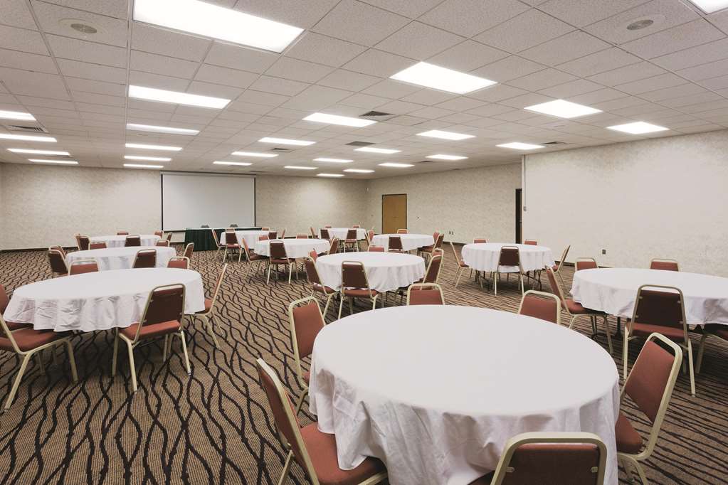 la quinta inn and suites by wyndham butte