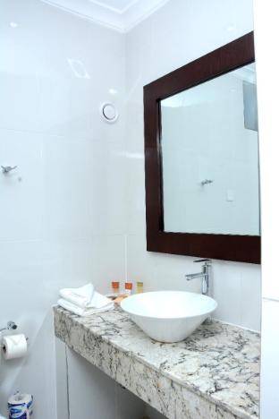 stratton hotel asokoro