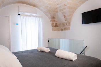 dama bianca boutique hotel ostuni