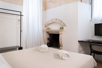 dama bianca boutique hotel ostuni