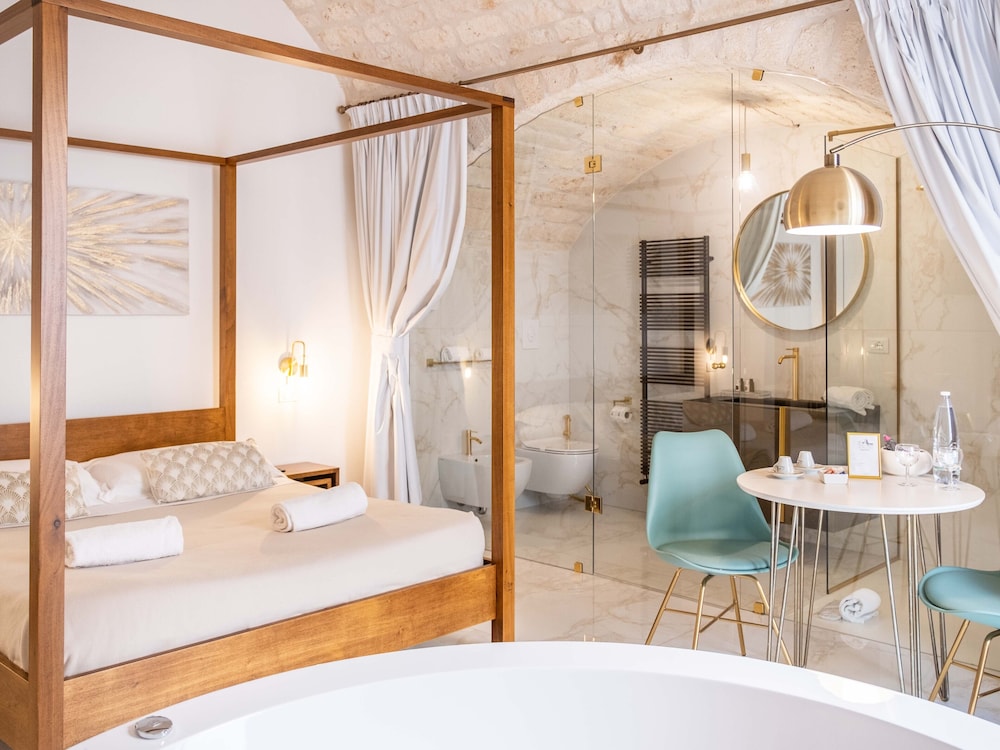 dama bianca boutique hotel ostuni