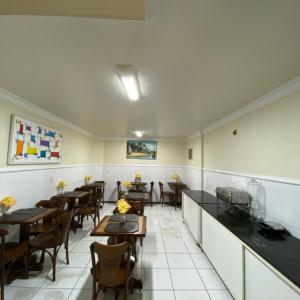 hotel monterei