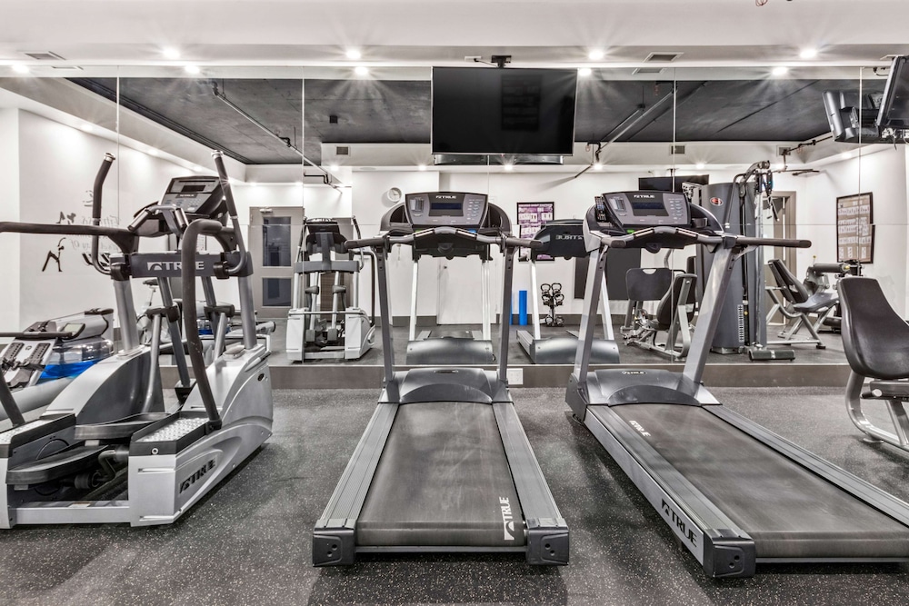 best western premier calgary plaza hotel and conference centre