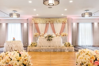 best western premier calgary plaza hotel and conference centre