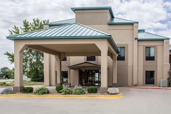 econo lodge ankeny des moines