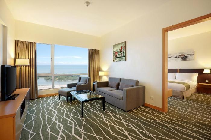 holiday inn melaka by ihg