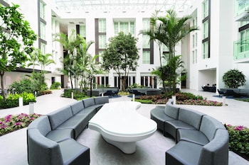 Innovation Hotel,,3 star