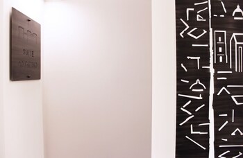 vesucharme suite luxury room