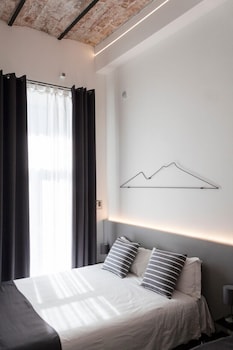 vesucharme suite luxury room