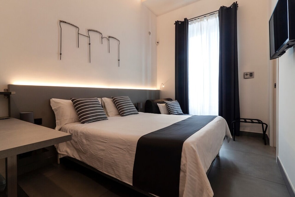 vesucharme suite luxury room