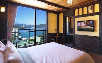 sun moon lake youngquan hotels