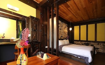 sun moon lake youngquan hotels