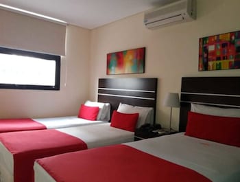 puerto mercado hotel